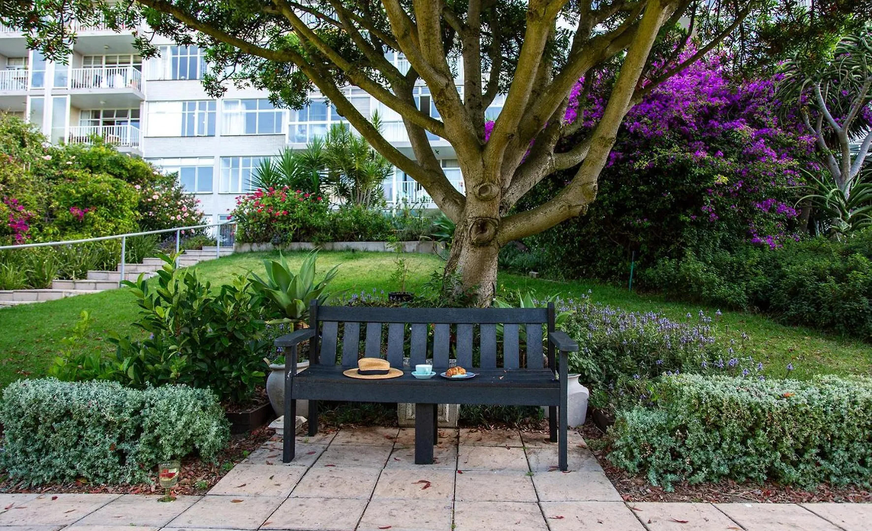 Modern Family Studio In Green Point With Parking & Pool Cape Town 0*,